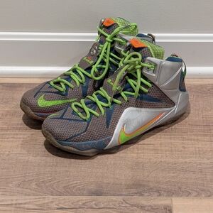 Nike LeBron 12 Data 705410-430 Men’s Size 10 Basketball Shoes Volt Green Orange